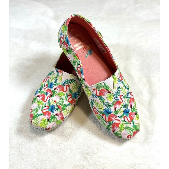 TOMS Paper Source FLAMINGOS LTD EDITION Shoes Women Size 7.5 Slip On Tropical - Picture 1 of 9